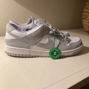 Nike dunk low ‘grey fog’